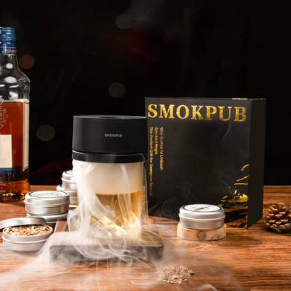 Electric Whiskey Smoker Kit Built-in Lighter, No Butane Needed, Rechargeable Cocktail Smoker Kit with 6 Wood Chips, Old Fashioned Drink Smoker Kit, Bourbon Whiskey Gifts for Men,Dad,Husband